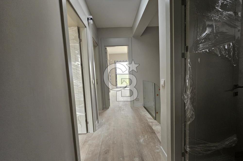 Müstakil Havuzlu Lüks Villa