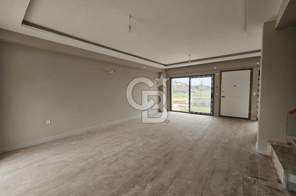 Müstakil Havuzlu Lüks Villa