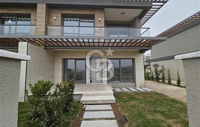 Müstakil Havuzlu Lüks Villa