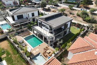 Cankat ÇEÇEN'den İzmir Çeşme Fenerburnu Satılık Mülk