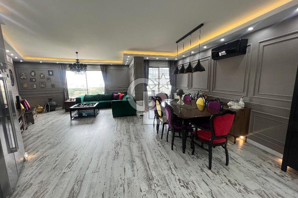 Bornova Goldiva Güney’de 140m2 Satılık 2+1 Daire