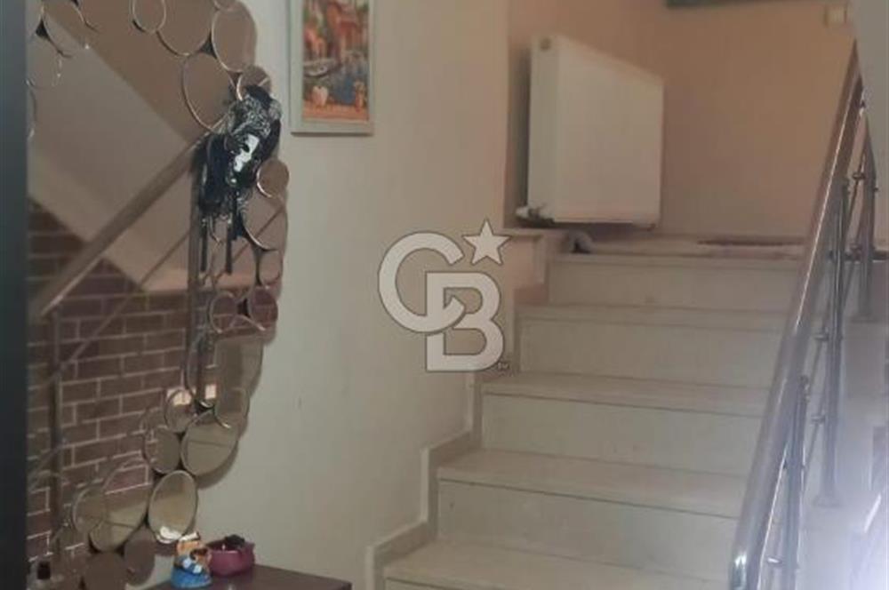 ORMAN TEKNİKERLERİ SİTESİNDE 5+1 SATILIK VİLLA