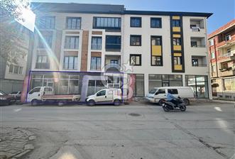 CB KiNG'DEN 1.ORUÇGAZİ MAH.KAYABEY CAD.DE SATILIK 320 M2 DÜKKAN