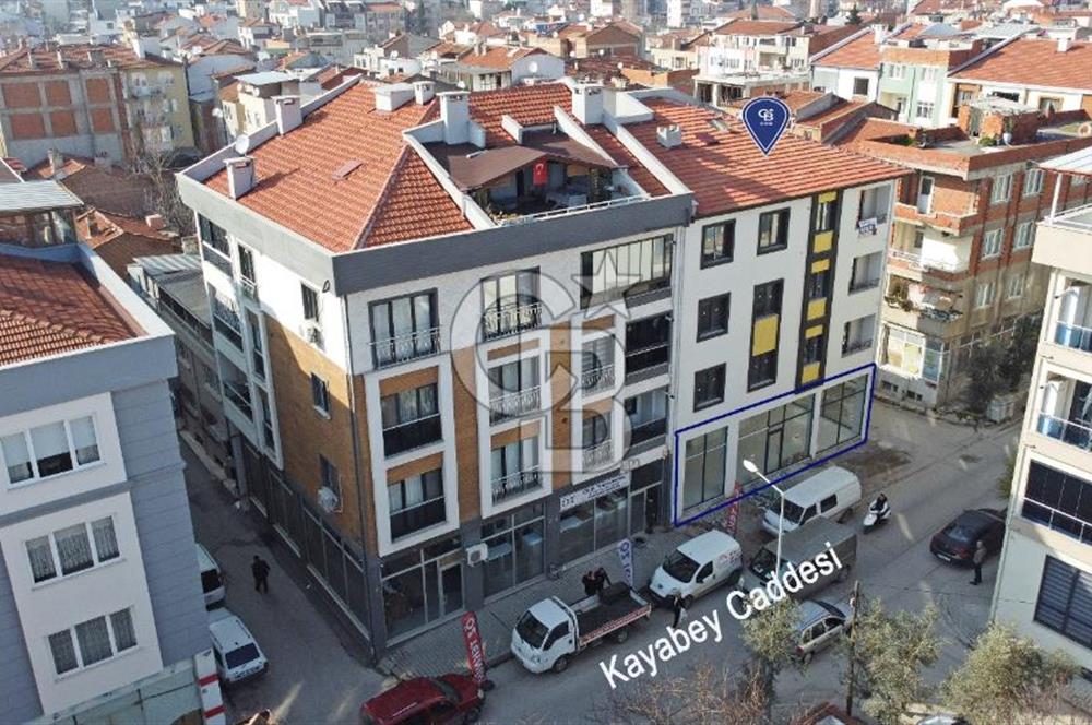CB KiNG'DEN 1.ORUÇGAZİ MAH. KAYABEY CAD.DE SATILIK 85 M2 DÜKKAN
