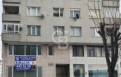 KÜÇÜKÇEKMECE MERKEZ'DE ANA CADDE ÜZERİNDE NET 650 M2 DÜKKAN