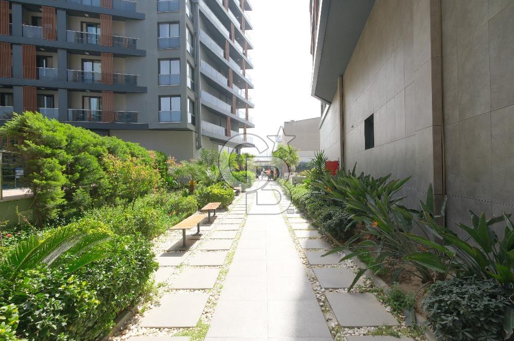 Bornova Coordinat ‘da  Eşyalı Balkonlu 1+0 Daire