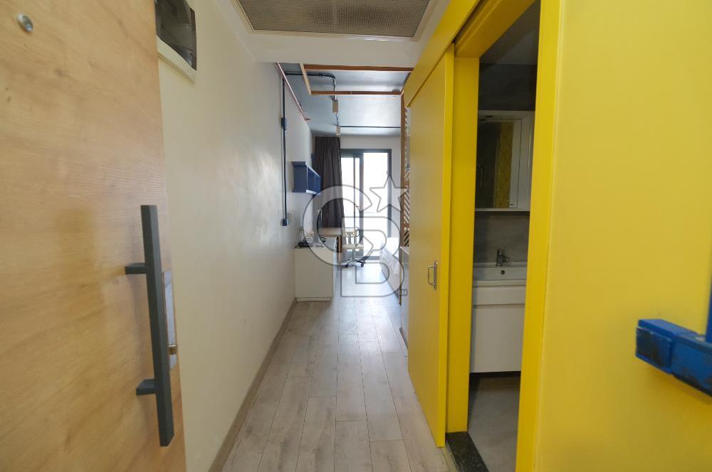 Bornova Coordinat ‘da  Eşyalı Balkonlu 1+0 Daire