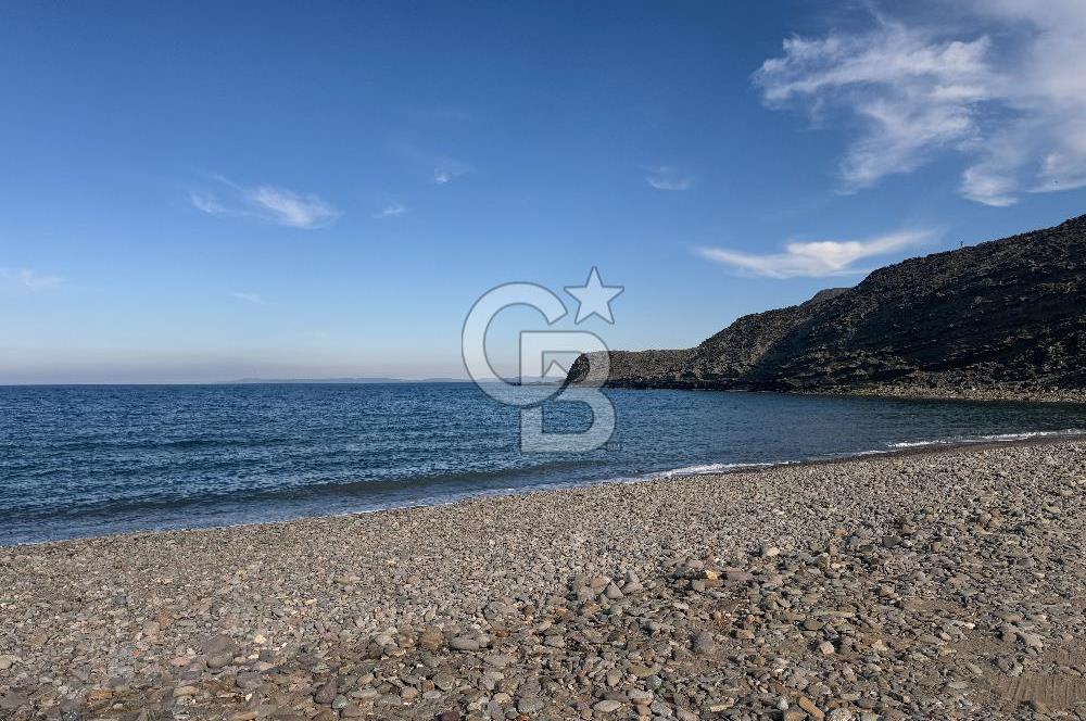 Gökçeada Kuzulimanında 4730 m2 Satılık Turizm İmarlı Arsa