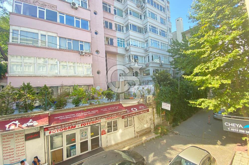 Gümüşsuyu'nda Kiralık Daire