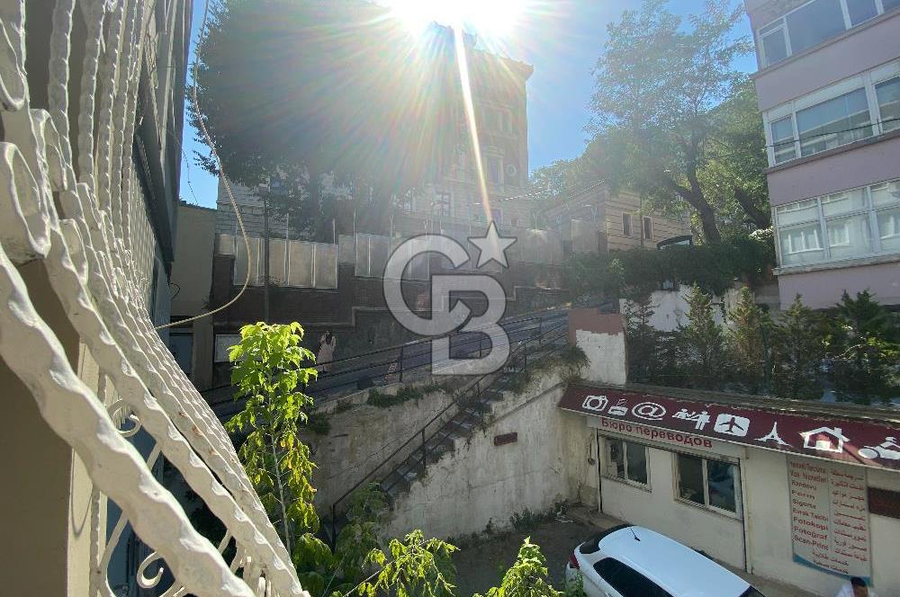 Gümüşsuyu'nda Kiralık Daire