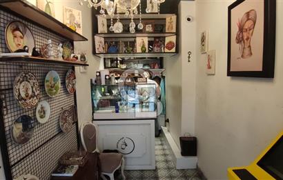 BEYOĞLU FİRUZAĞA'DA DEVREN SATILIK FIRSAT CAFE