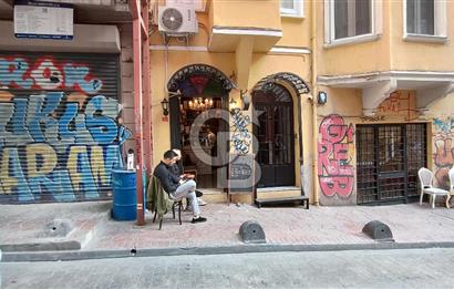 BEYOĞLU FİRUZAĞA'DA DEVREN SATILIK FIRSAT CAFE