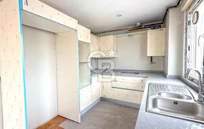 Kalamış Kolej Sokakta Deniz Manzaralı, Teraslı, 4+1 Daire