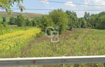 KARADERE ANAYOLA 65 MT CEPHELİ 7.148 M2 ARSA