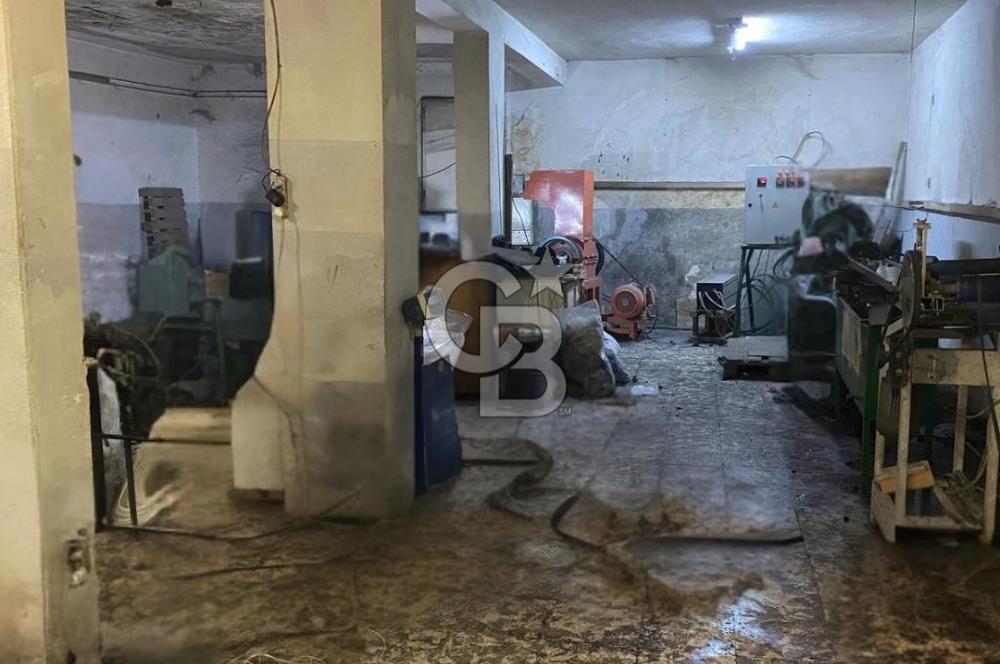 KARABAĞLARDA 240m2 YATIRIMLIK DÜKKAN