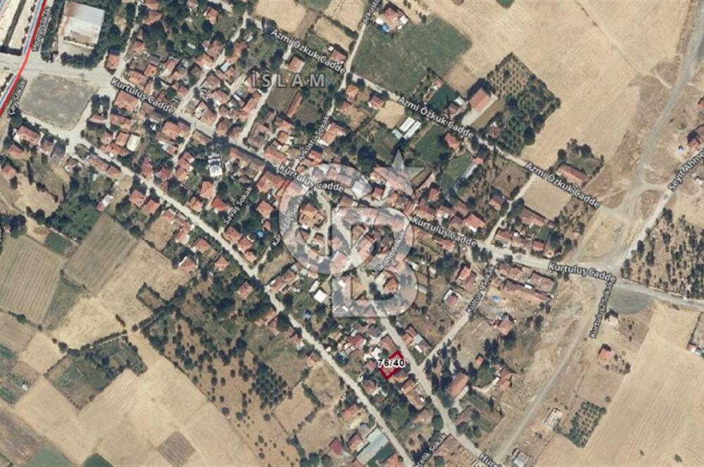Uşakta 363 m2 İmarlı Arsa