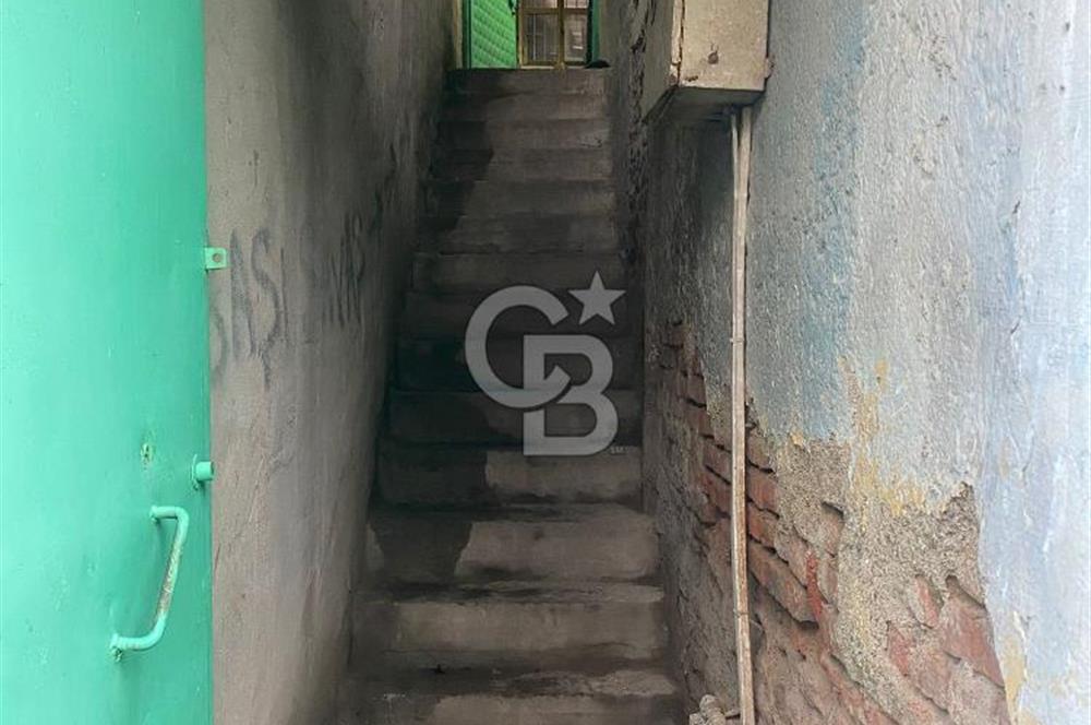 KARABAĞLARDA 240m2 YATIRIMLIK DÜKKAN