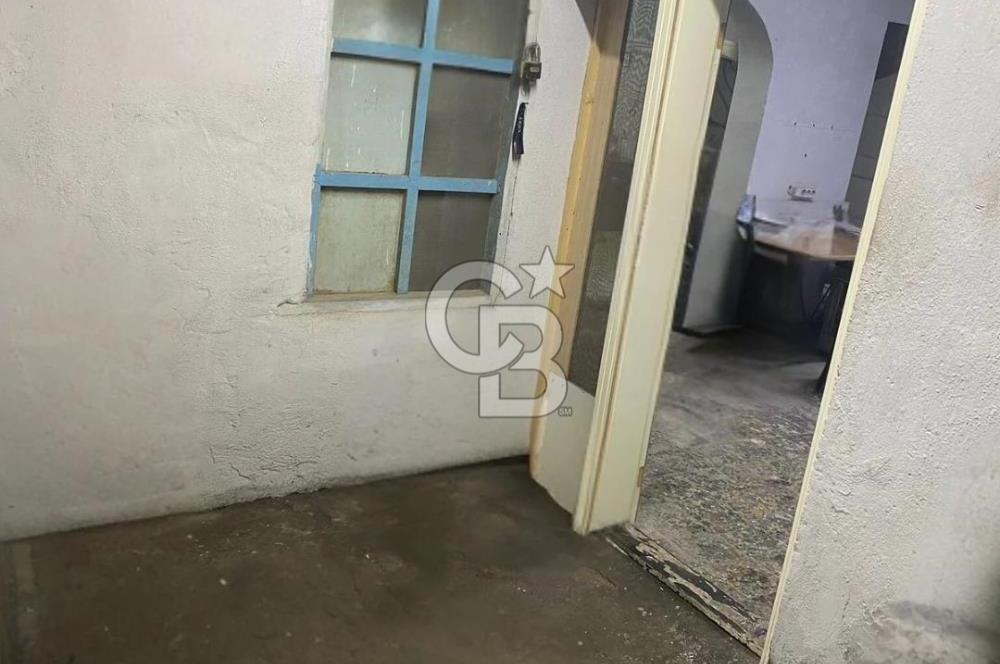 KARABAĞLARDA 240m2 YATIRIMLIK DÜKKAN