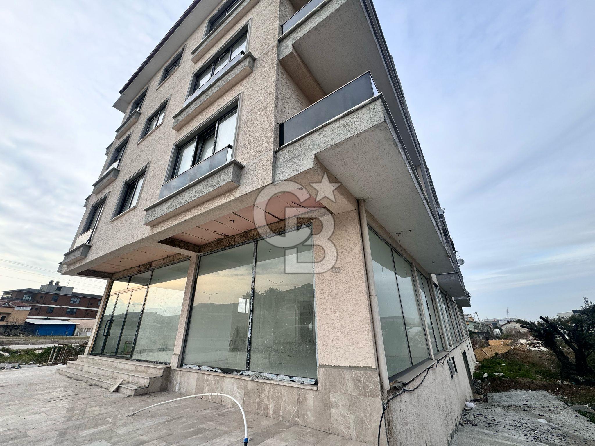 Ferit KUTLUAY'dan İNKILAP MAH DE 100 M2 SATILIK DÜKKAN