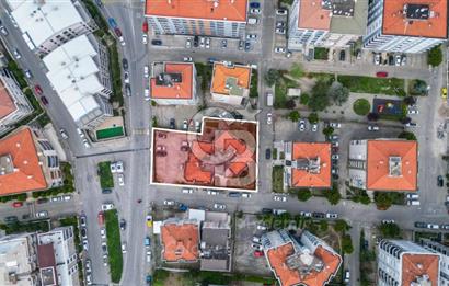 Narlıdere’de Otoparklı 3 Cepheli Satılık Konut CB-PH