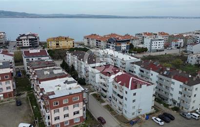 ÇANAKKALE LAPSEKİ  SAHİL SİTESİNDE SATILIK 2+1 DAİRE