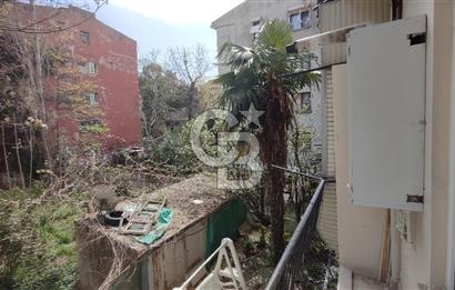 Kalamış'ta İçi Yenilenmiş 2+1 Kiralık Daire