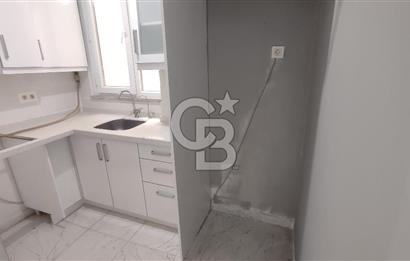 Kalamış'ta İçi Yenilenmiş 2+1 Kiralık Daire