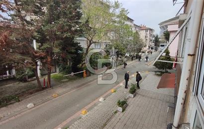 Kalamış'ta İçi Yenilenmiş 2+1 Kiralık Daire
