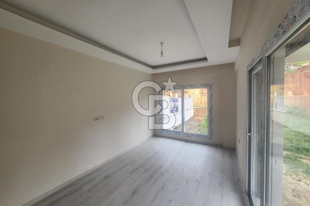 Gümüldür Satılık Daire 2+1 Geniş Bahçeli Kapalı Otopark