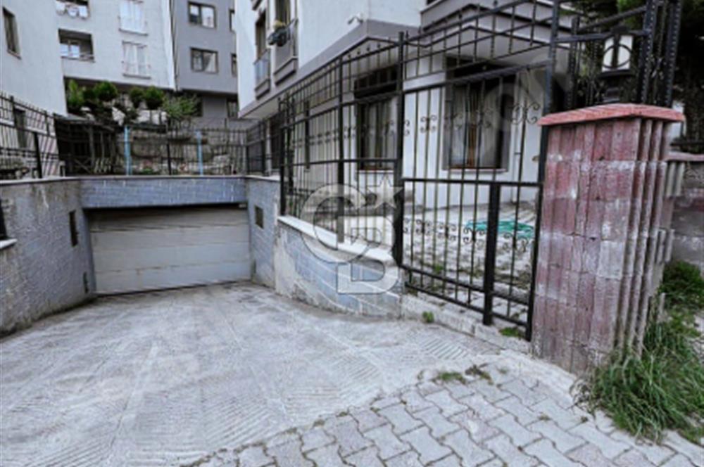1+1 FOR SALE IN A SITE CLOSE TO ATAŞEHİR FINANCE CENTER