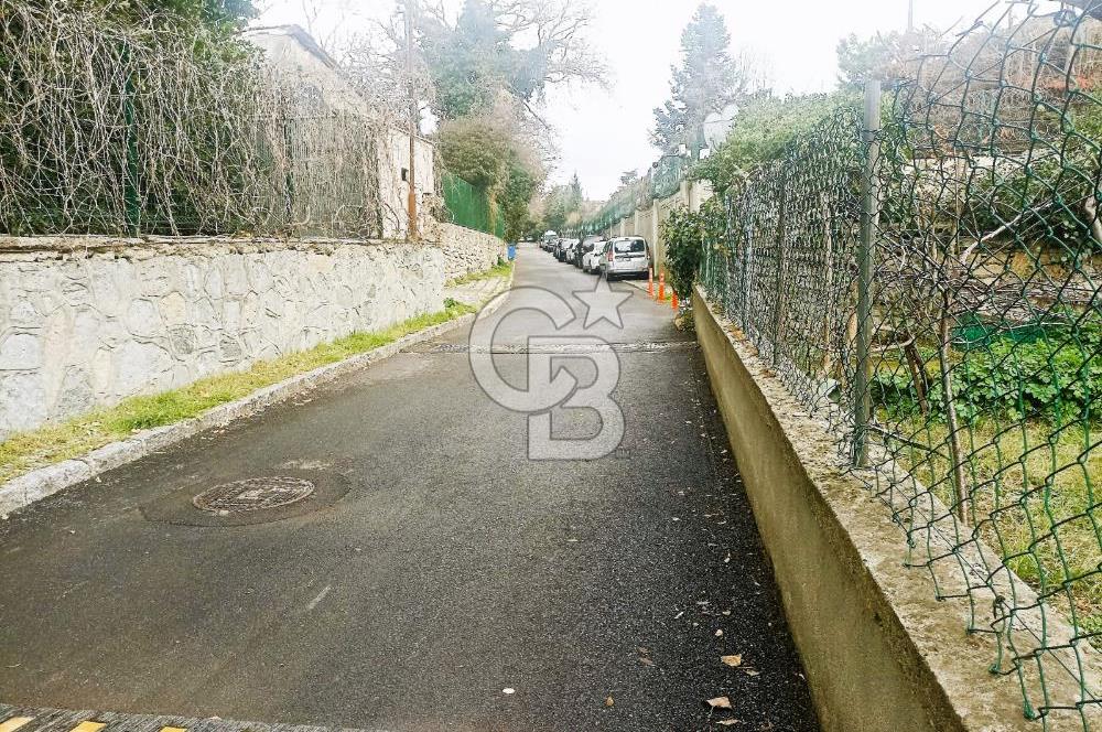 K.ÇAMLICADA SATILIK 2+1 ALTUNİZADE METROBÜS YANI BAHÇELİ DAİRE