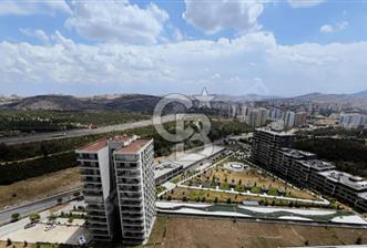 Keçiören in En Prestijli Sitesinde Şerefiyesi Yüksek 2+1 Satılık