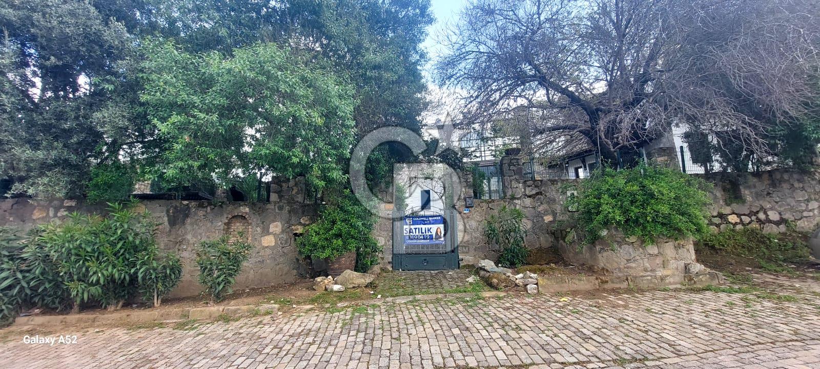 Bodrum Yalıkavak'ta Bahçeli 2 Evli Müstakil Villa 