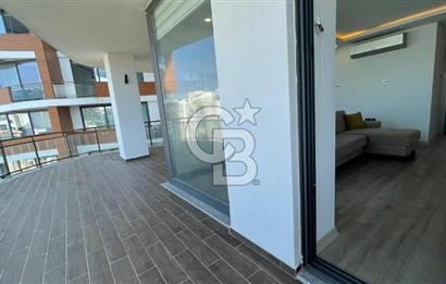 Girne Merkezde Havuzlu Sitede Kiralık 2+1 Eşyalı Daire !!!