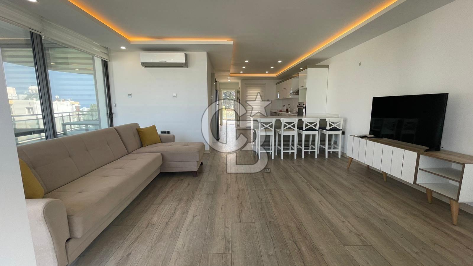 Girne Merkezde Havuzlu Sitede Kiralık 2+1 Eşyalı Daire !!!