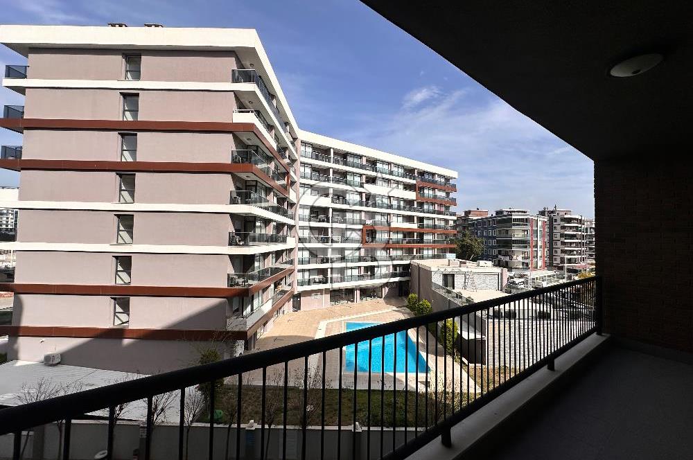 Çiğli BALATÇIK Siena LOFT sitesi 1+1 satılık daire CB ph