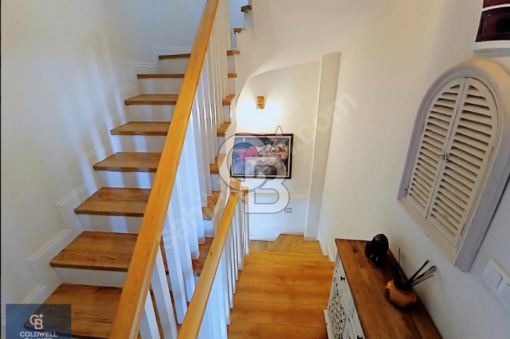 ÇANAKKALE İNTEPE BOĞAZ MANZARALI 4+1 MÜSTAKİL TRİPLEKS VİLLA