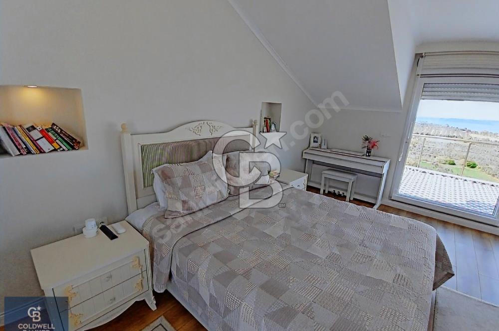 ÇANAKKALE İNTEPE BOĞAZ MANZARALI 4+1 MÜSTAKİL TRİPLEKS VİLLA