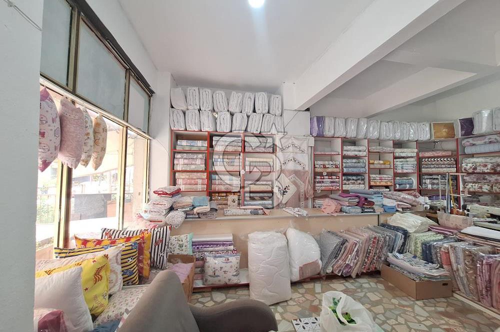ANAYOLA 2. PARSELDE KULLANIŞLI GENİŞ DÜKKAN