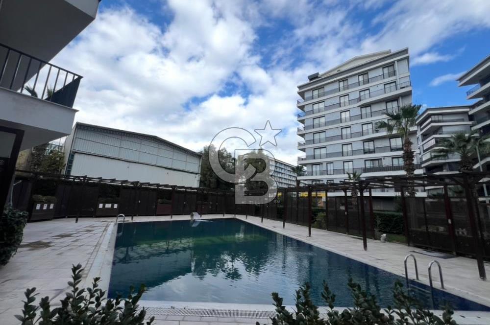 Bornova Avcılar Prestij Sitesi 2+1 Bahçeli Satılık Daire