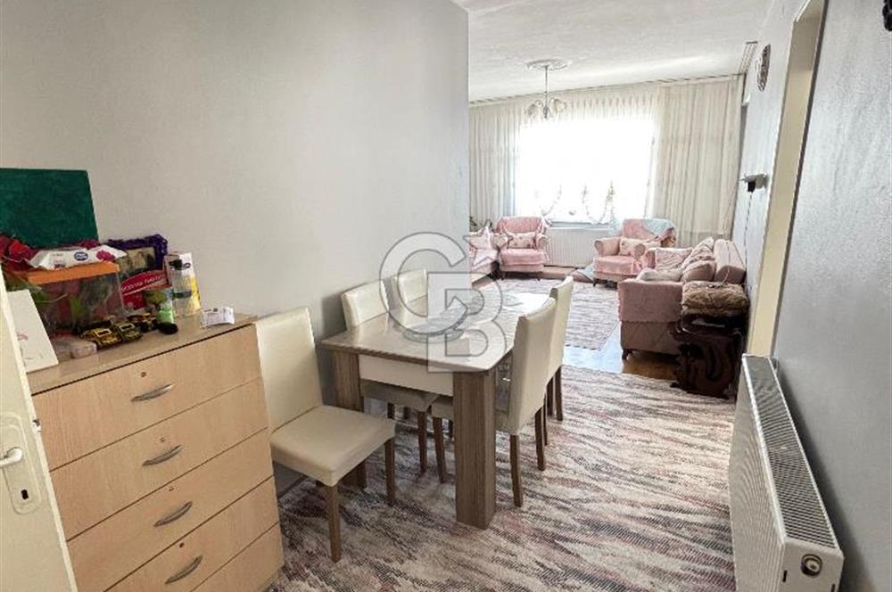 Derince İstiklal Caddesi Üzeri Deniz Manzaralı Satılık 2+1 Daire