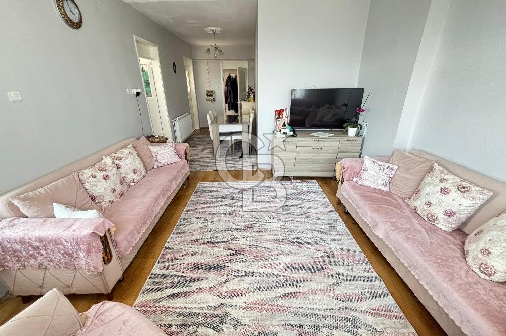 Derince İstiklal Caddesi Üzeri Deniz Manzaralı Satılık 2+1 Daire