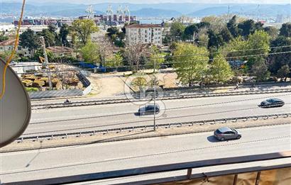 Derince İstiklal Caddesi Üzeri Deniz Manzaralı Satılık 2+1 Daire
