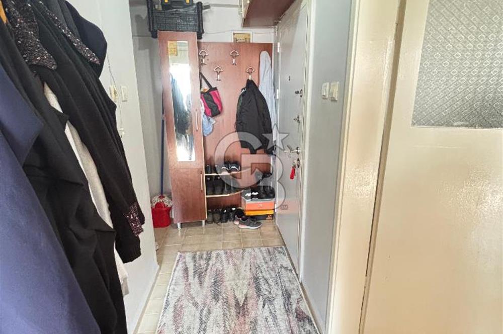 Derince İstiklal Caddesi Üzeri Deniz Manzaralı Satılık 2+1 Daire