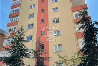 Kartal Site İçi Deniz Manzaralı Satılık 3+1 Ara Kat 130 M2 Daire