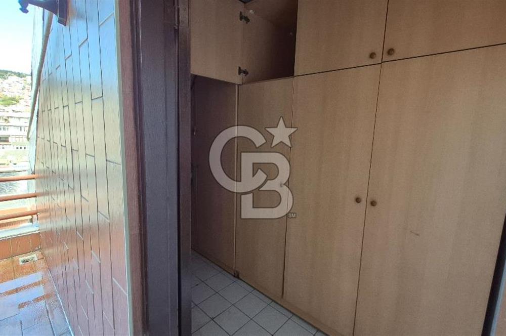 İZMİT MERKEZDE 400M2 SİTE İÇİ KAPALI GARAJLI 4+1 ÇATI DUBLEKSİ