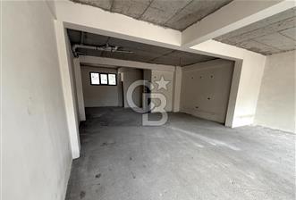URLA CADDE ÜZERİ SANAT SOKAĞINA YAKIN 150 M2 SATILIK DÜKKAN