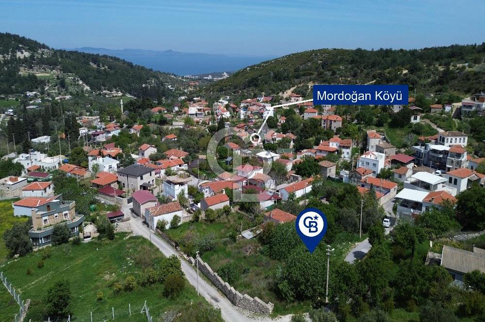 Karaburun Mordoğan Köy'ünde Deniz ve Doğa Manzaralı 117 m² Arsa