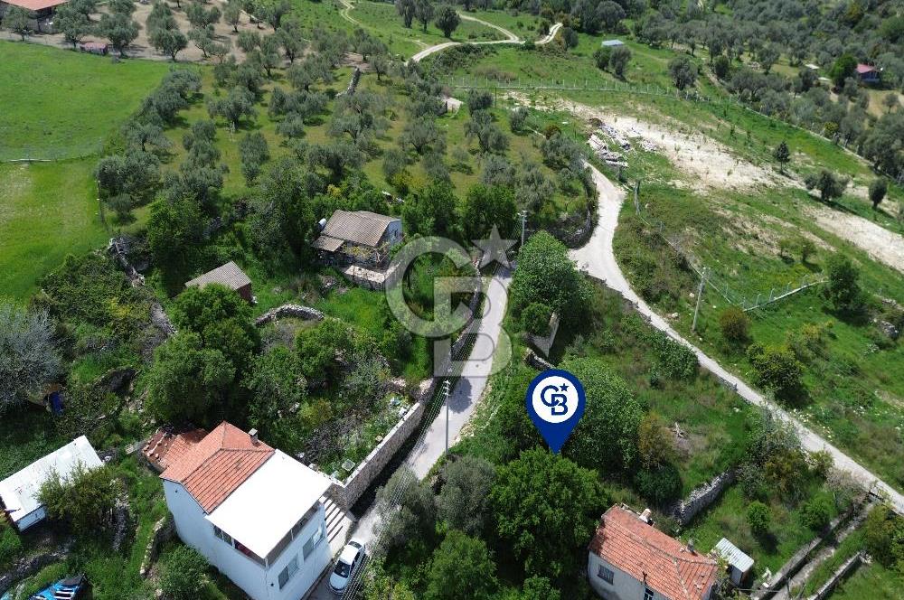 Karaburun Mordoğan Köy'ünde Deniz ve Doğa Manzaralı 117 m² Arsa