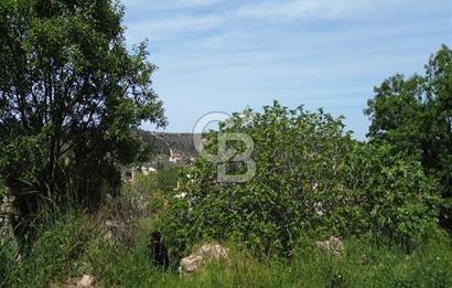 Karaburun Mordoğan Köy'ünde Deniz ve Doğa Manzaralı 117 m² Arsa